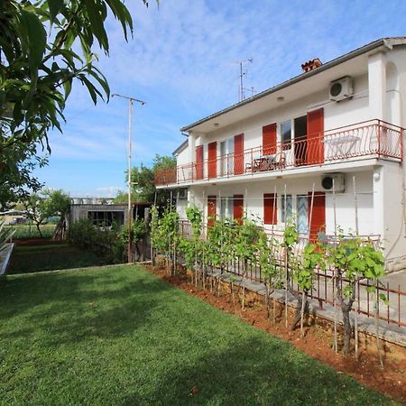 Apartments Franjo Near Center Porec Ngoại thất bức ảnh